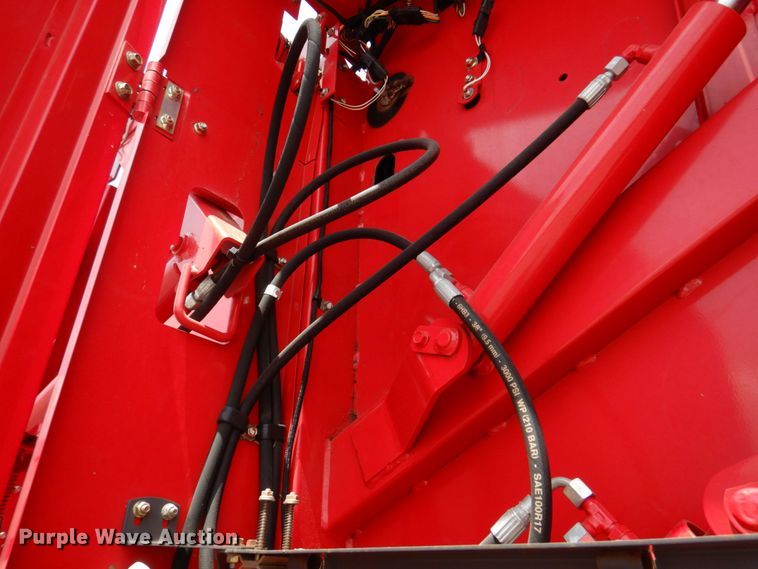 image for item DL4246 Massey Ferguson 2856A  round baler