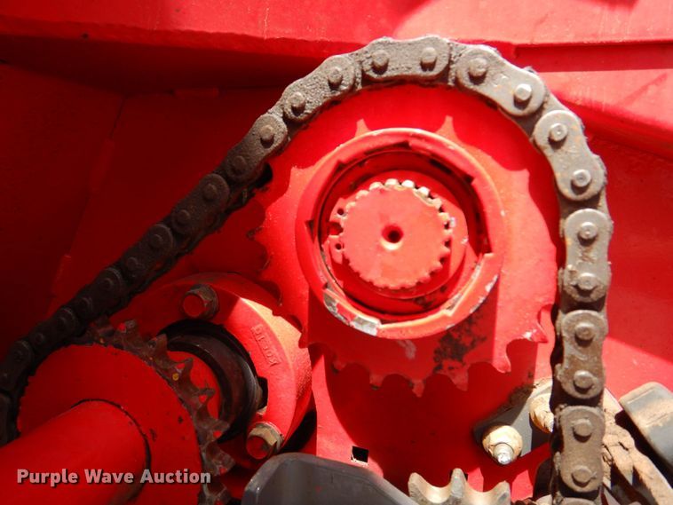 image for item DL4246 Massey Ferguson 2856A  round baler