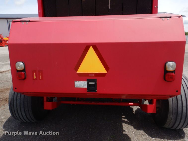 image for item DL4246 Massey Ferguson 2856A  round baler