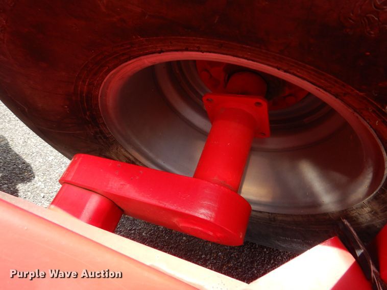 image for item DL4246 Massey Ferguson 2856A  round baler