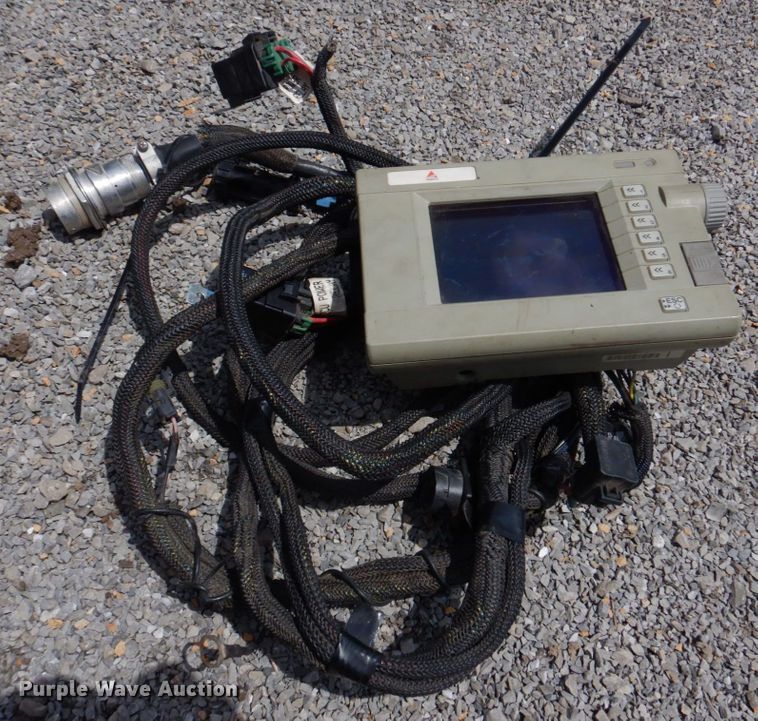 image for item DL4246 Massey Ferguson 2856A  round baler