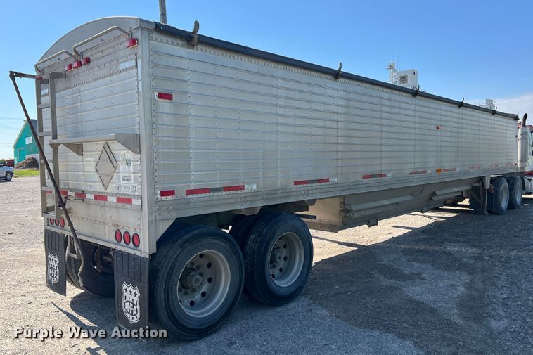 image for item DL4262 1999 Timpte Super Hopper  grain trailer