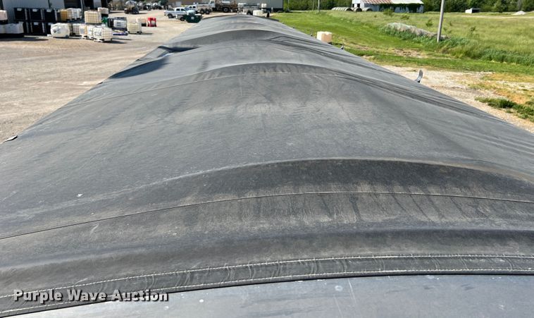 image for item DL4262 1999 Timpte Super Hopper  grain trailer