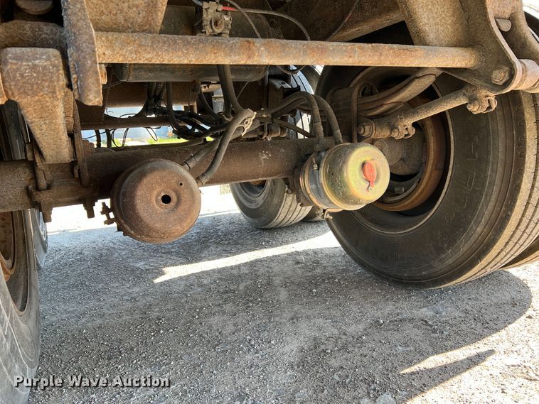 image for item DL4262 1999 Timpte Super Hopper  grain trailer