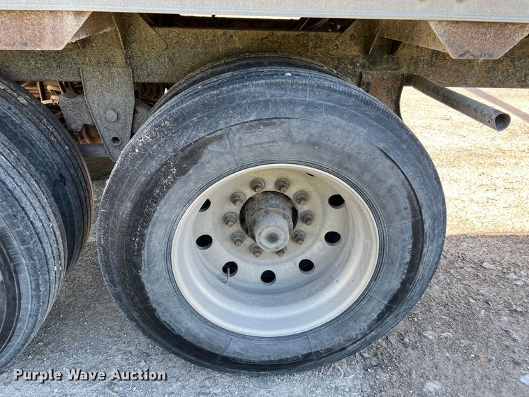 image for item DL4262 1999 Timpte Super Hopper  grain trailer