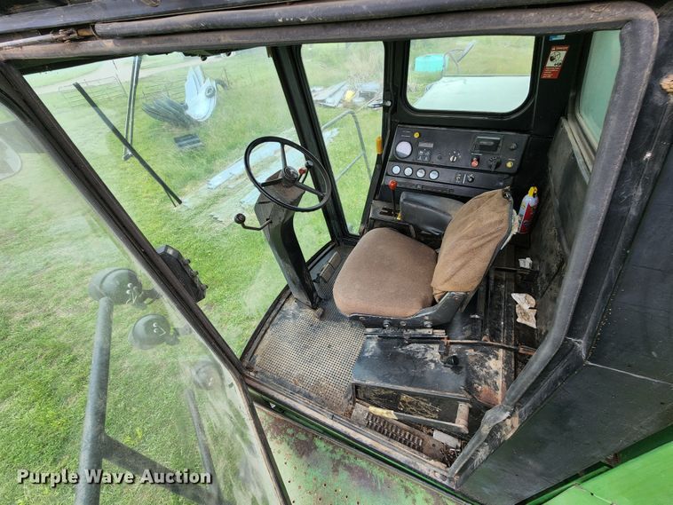 image for item DL6488 1985 John Deere 6620 Titan II  RWA combine