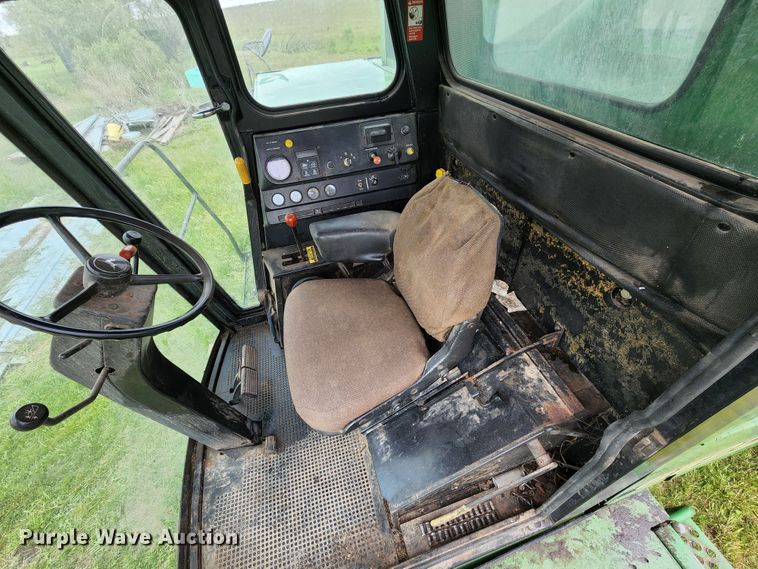 image for item DL6488 1985 John Deere 6620 Titan II  RWA combine