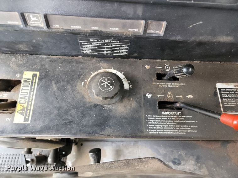 image for item DL6488 1985 John Deere 6620 Titan II  RWA combine