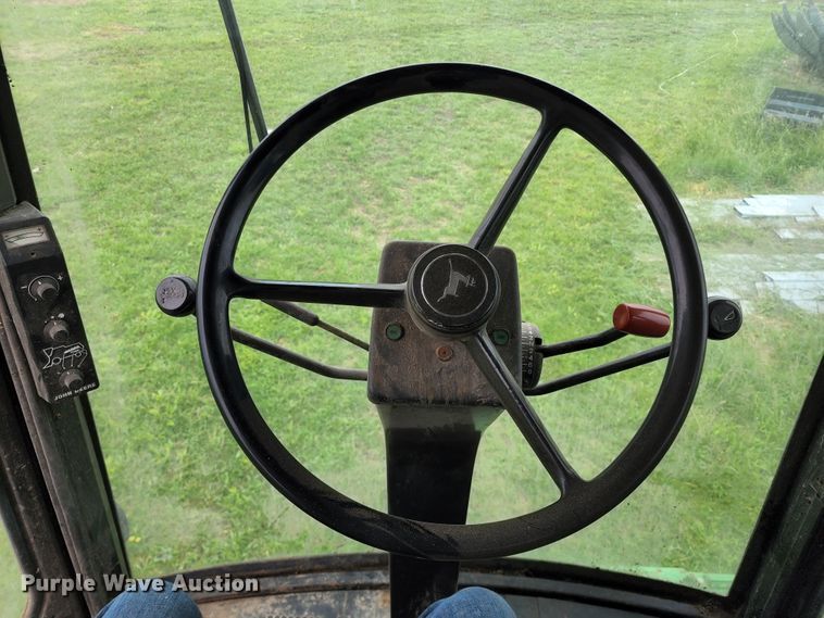 image for item DL6488 1985 John Deere 6620 Titan II  RWA combine