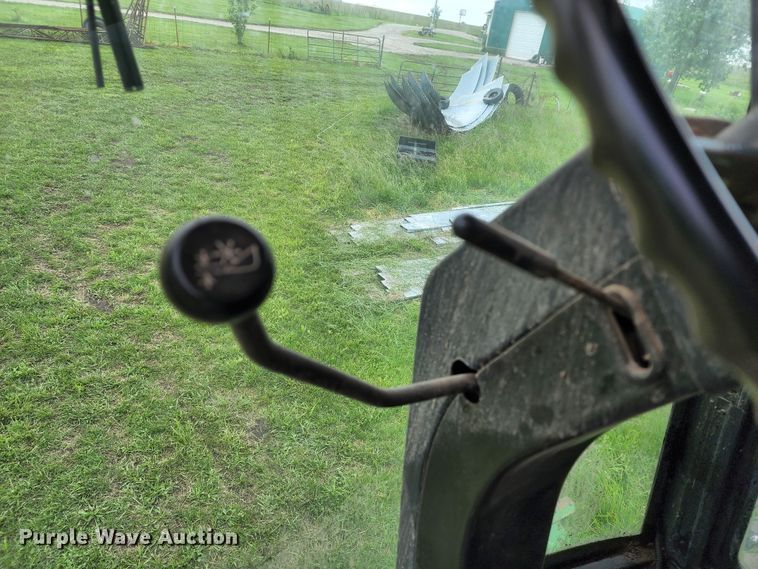 image for item DL6488 1985 John Deere 6620 Titan II  RWA combine