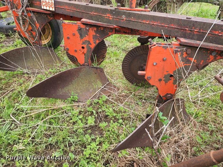 image for item DL6496 Case  five bottom plow