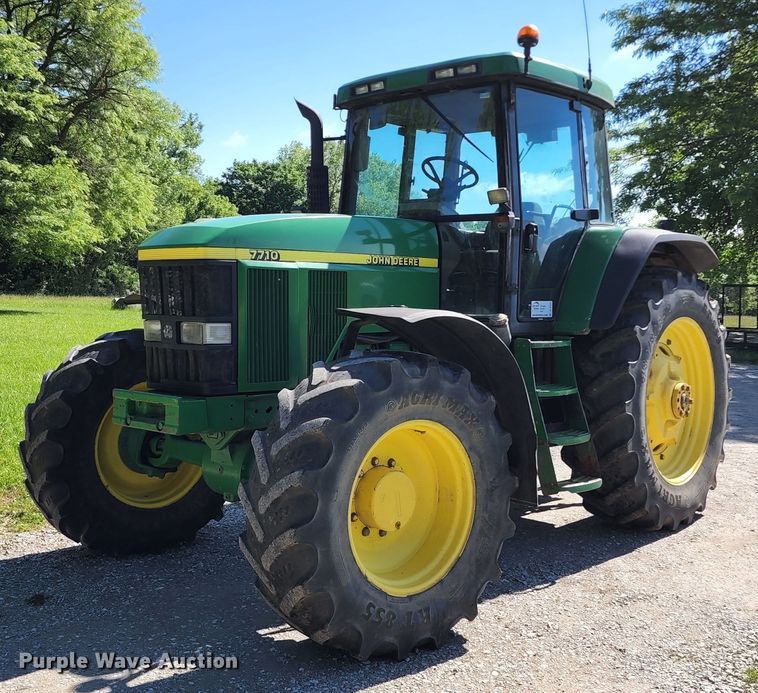 image for item DL6520 1998 John Deere 7710  MFWD tractor