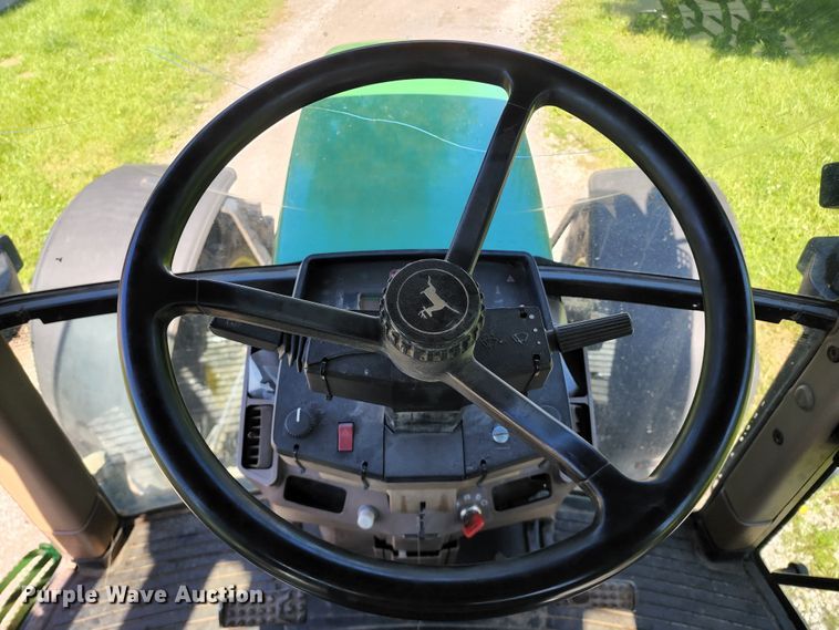 image for item DL6520 1998 John Deere 7710  MFWD tractor