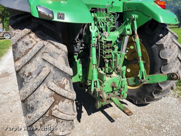 image for item DL6520 1998 John Deere 7710  MFWD tractor