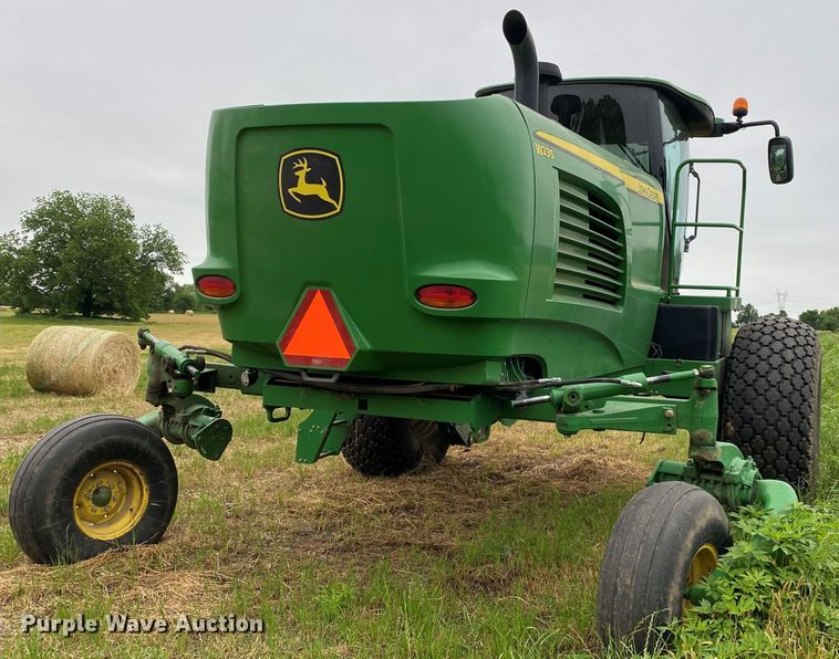 image for item DM4149 2014 John Deere W235  windrower