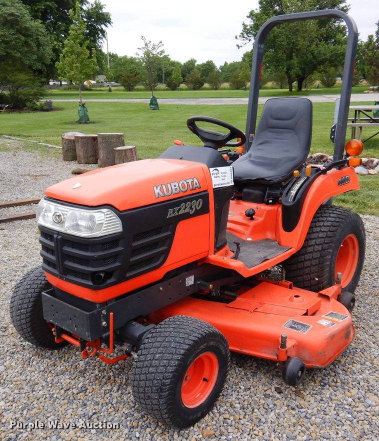 image for item DN0304 Kubota BX2230  MFWD tractor