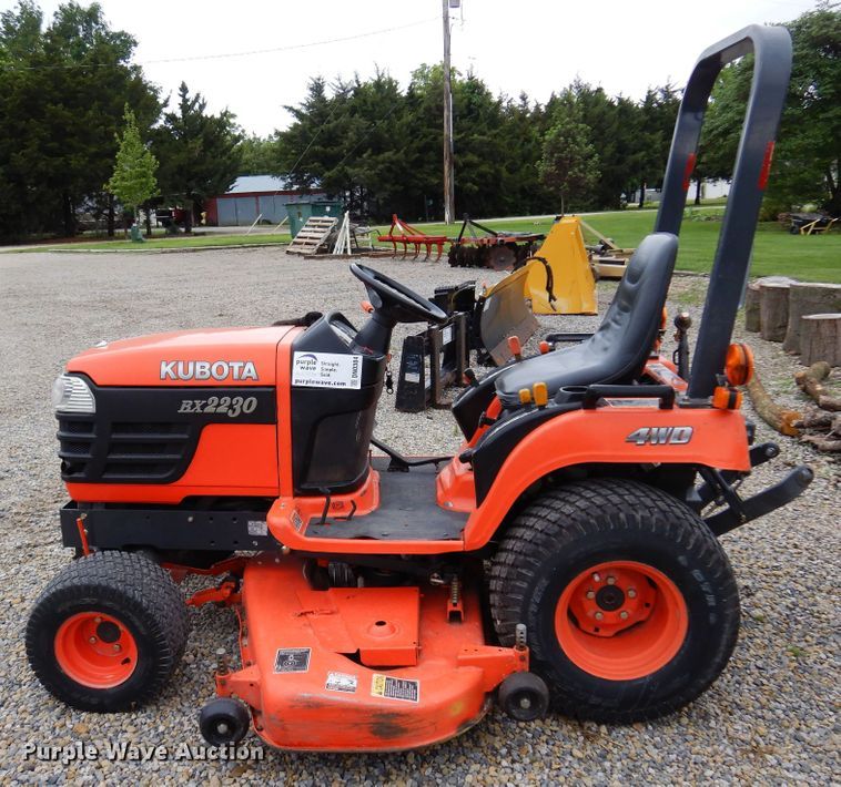 image for item DN0304 Kubota BX2230  MFWD tractor