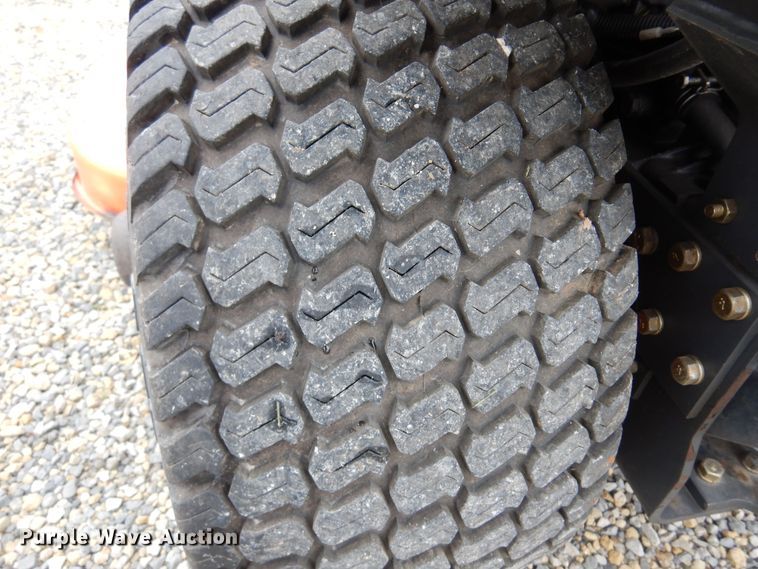 image for item DN0304 Kubota BX2230  MFWD tractor