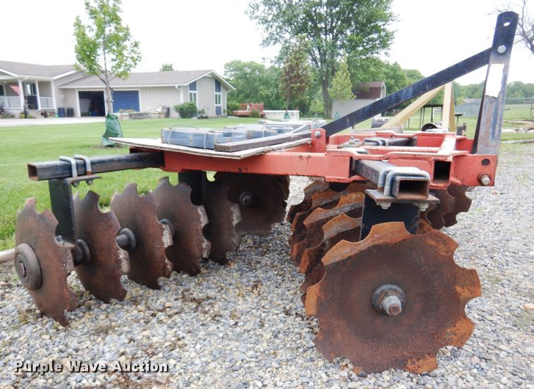 image for item DN0306 Howse  disk