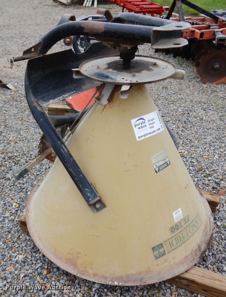 image for item DN0307 Land Pride FS700  spreader