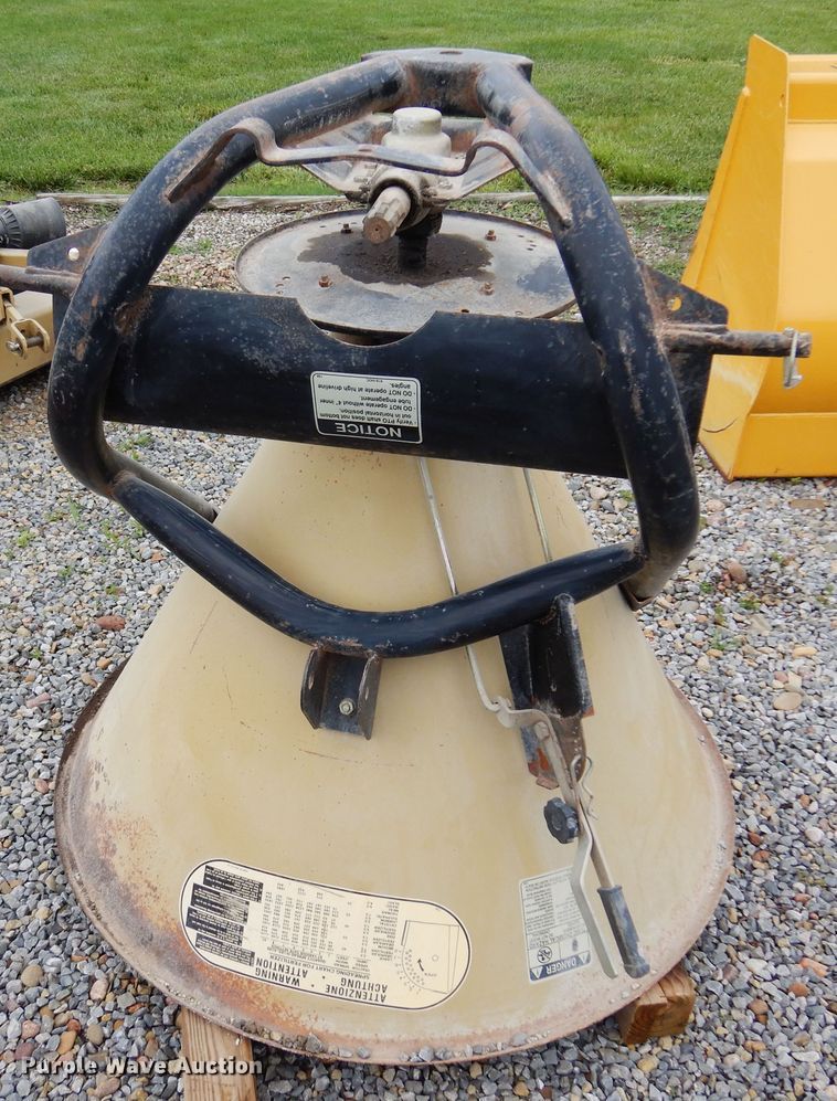 image for item DN0307 Land Pride FS700  spreader