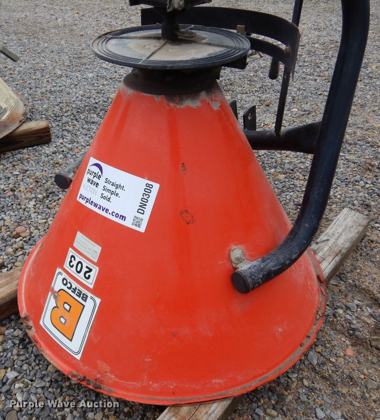 image for item DN0308 Befco 203  spreader