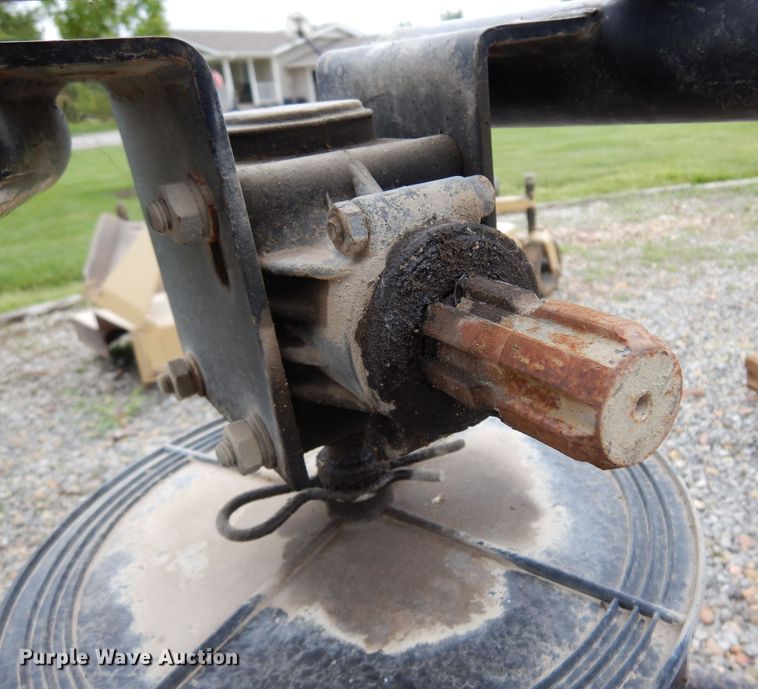 image for item DN0308 Befco 203  spreader