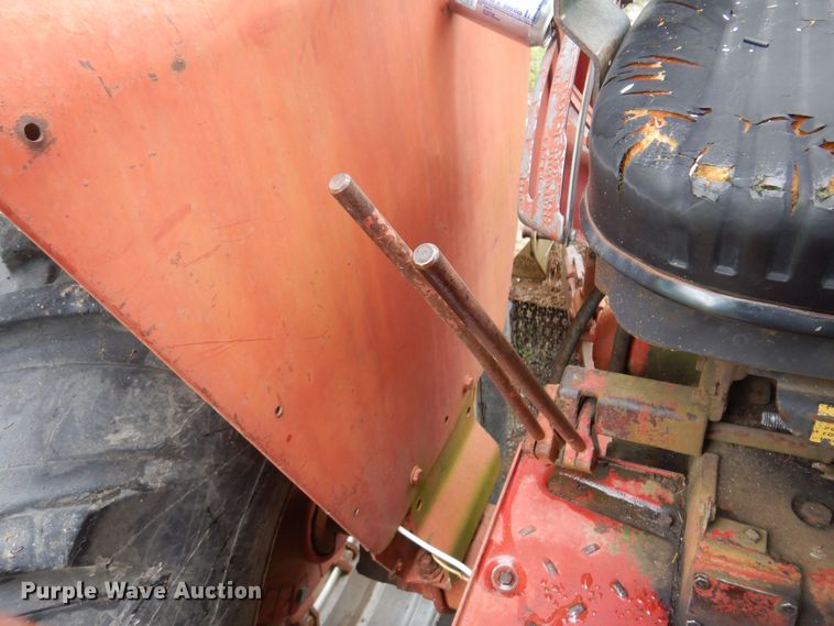 image for item DN0331 International Harvester Farmall 706  tractor