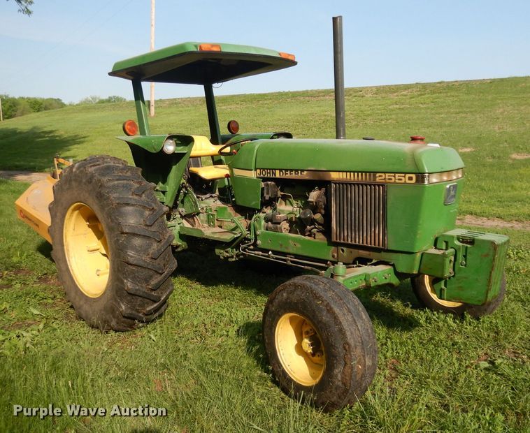 image for item DN1563 John Deere 2550  tractor