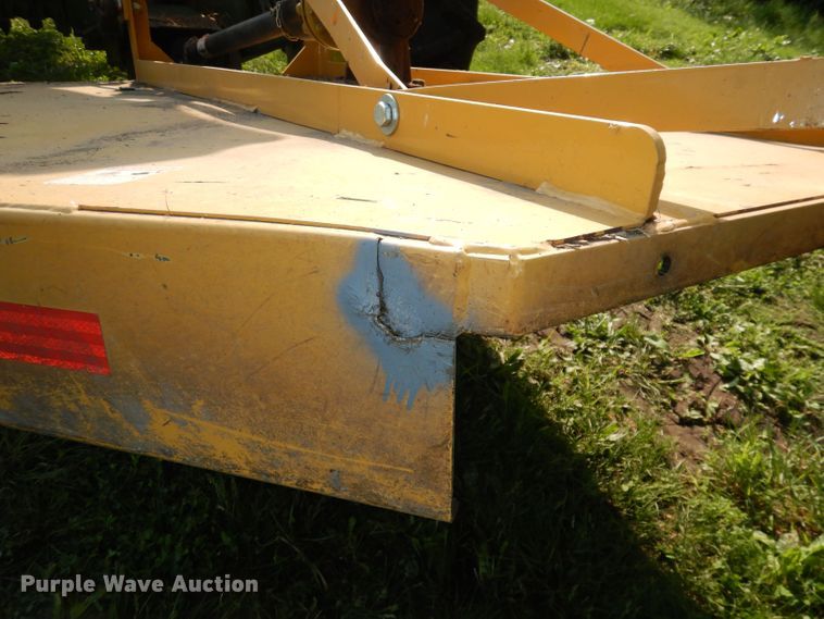 image for item DN1563 John Deere 2550  tractor