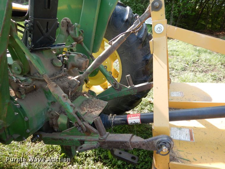 image for item DN1563 John Deere 2550  tractor