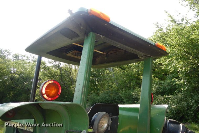 image for item DN1563 John Deere 2550  tractor