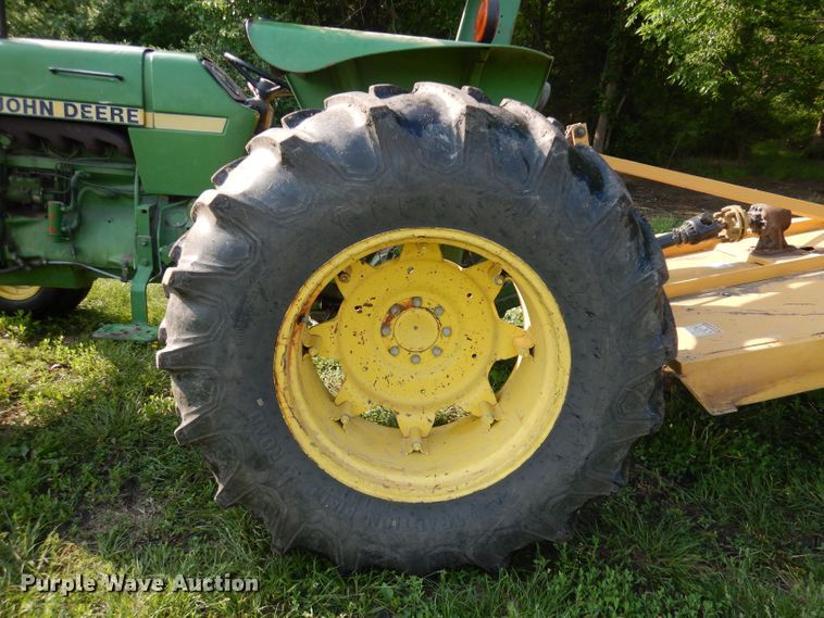 image for item DN1563 John Deere 2550  tractor