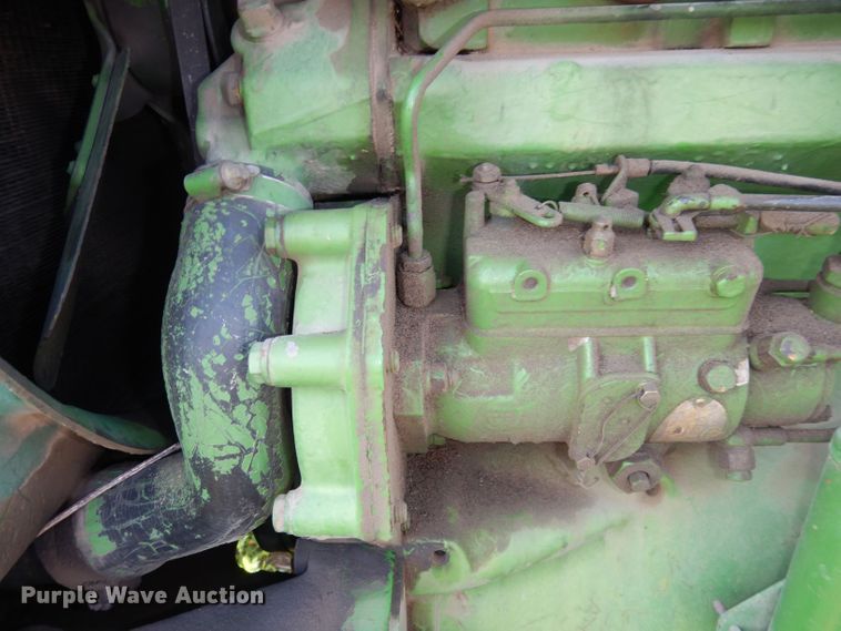 image for item DN1563 John Deere 2550  tractor