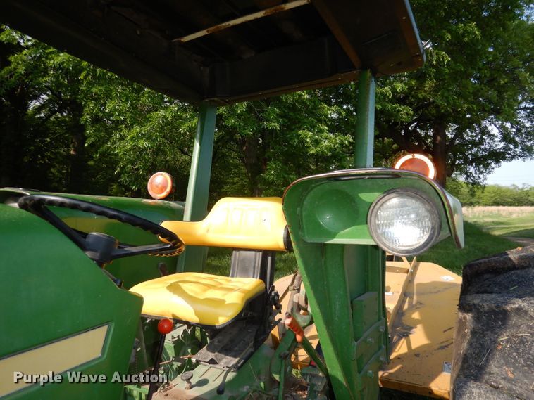 image for item DN1563 John Deere 2550  tractor