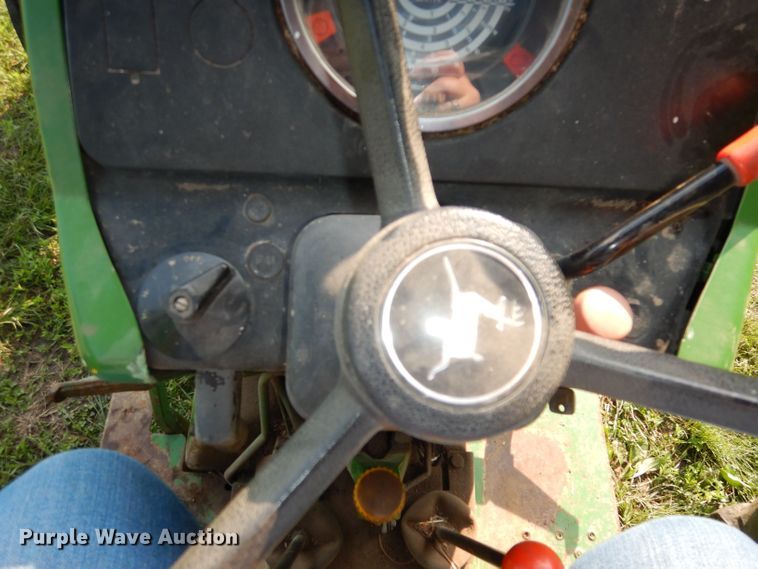 image for item DN1563 John Deere 2550  tractor