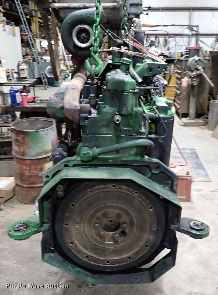 image for item DN6819 1994 John Deere 6101HRW02  engine