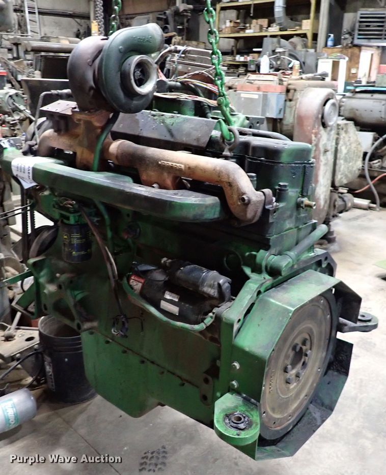 image for item DN6819 1994 John Deere 6101HRW02  engine