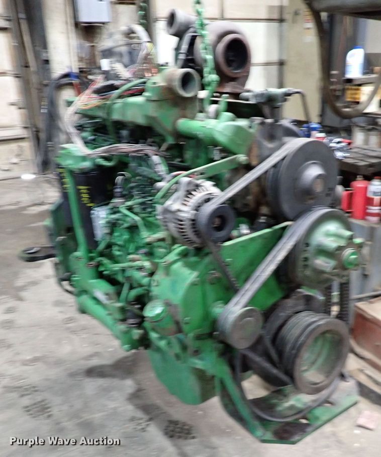 image for item DN6819 1994 John Deere 6101HRW02  engine