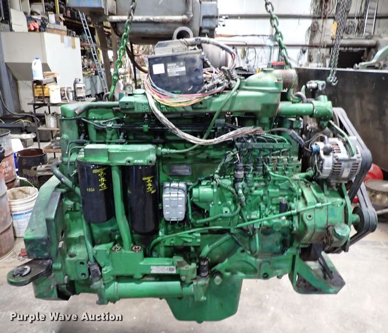 image for item DN6819 1994 John Deere 6101HRW02  engine