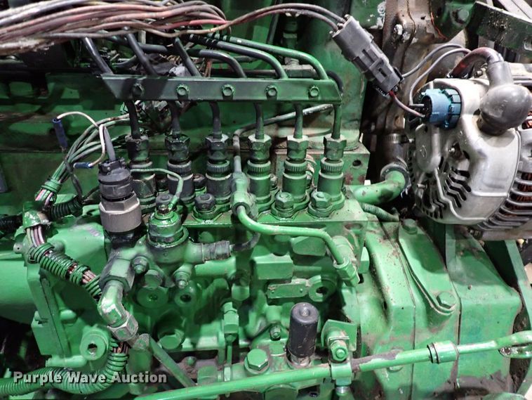 image for item DN6819 1994 John Deere 6101HRW02  engine