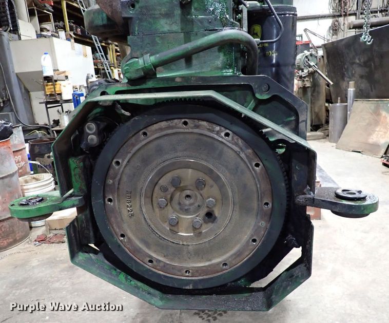 image for item DN6819 1994 John Deere 6101HRW02  engine