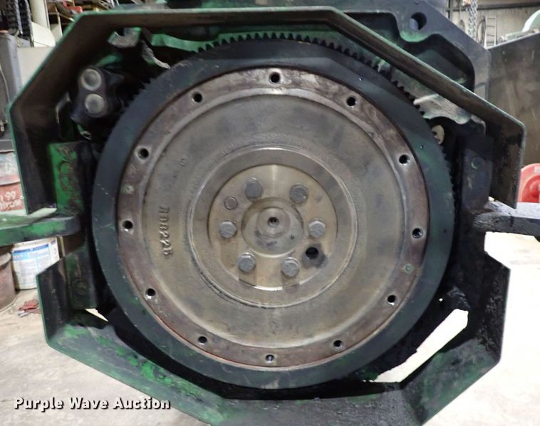 image for item DN6819 1994 John Deere 6101HRW02  engine