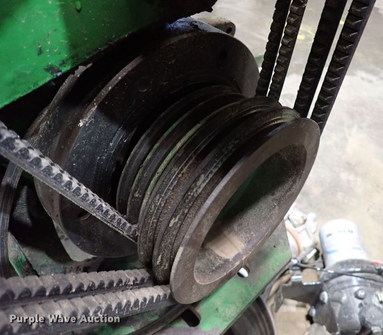 image for item DN6819 1994 John Deere 6101HRW02  engine