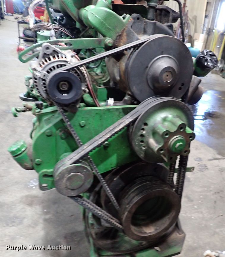 image for item DN6819 1994 John Deere 6101HRW02  engine