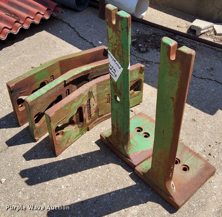 image for item DN6823 (5) tractor weights weights