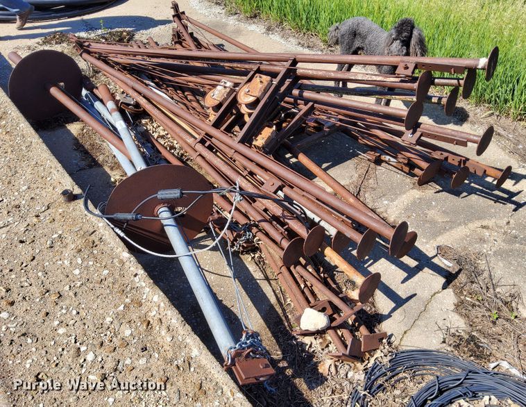 image for item DN6824 (12) grain bin jacks