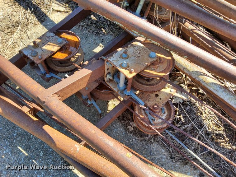 image for item DN6824 (12) grain bin jacks