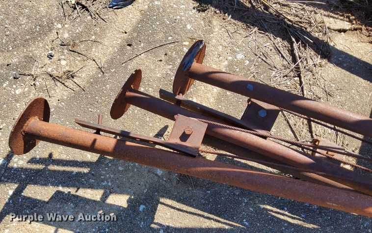 image for item DN6824 (12) grain bin jacks