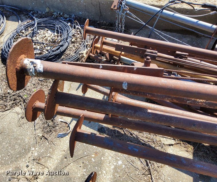 image for item DN6824 (12) grain bin jacks